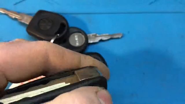 Выкидной ключ Ауди смотреть онлайн