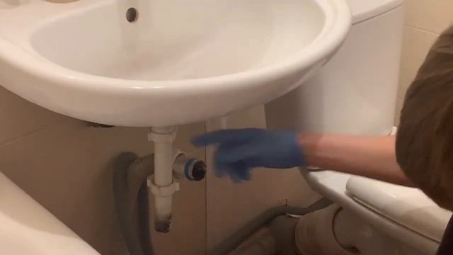 КАК ПОЧИСТИТЬ СИФОН смотреть онлайн