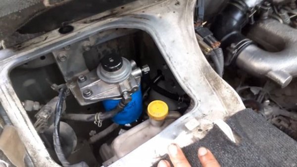 Diesel Nissan urvan td27 DIY tips drain separator & fuel filter