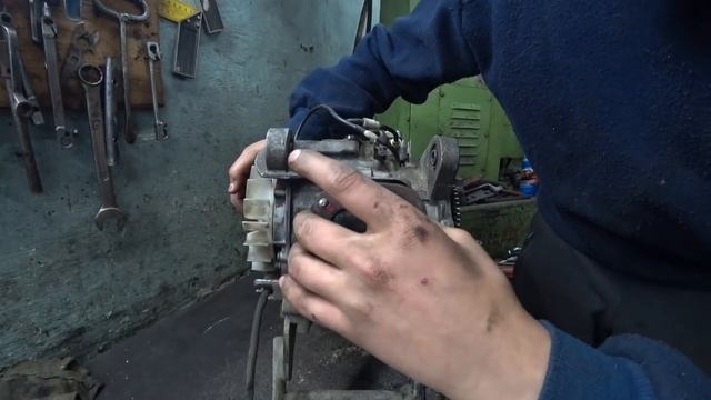 Ремонт японского скутера Suzuki Lets 2,разбор двигателя и дефектовка. смотреть онлайн