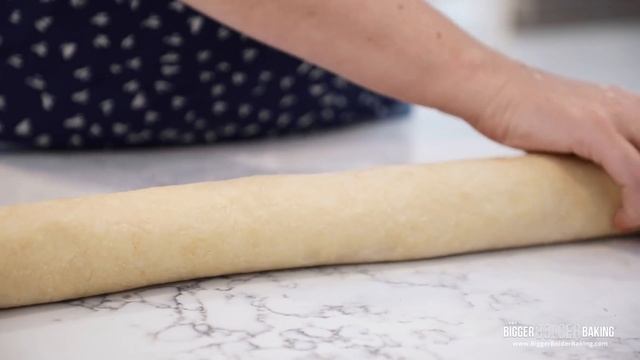 Make Cinnabon Cinnamon Rolls Right At Home! смотреть онлайн