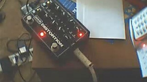 MXR doubleshot Dist Test