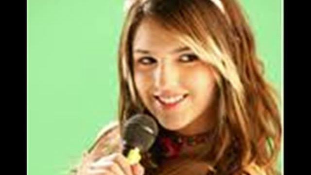 Eiza Gonzalez - Enganchados - Mundo Imperfecto - Tu Circo - Canciones Completas !