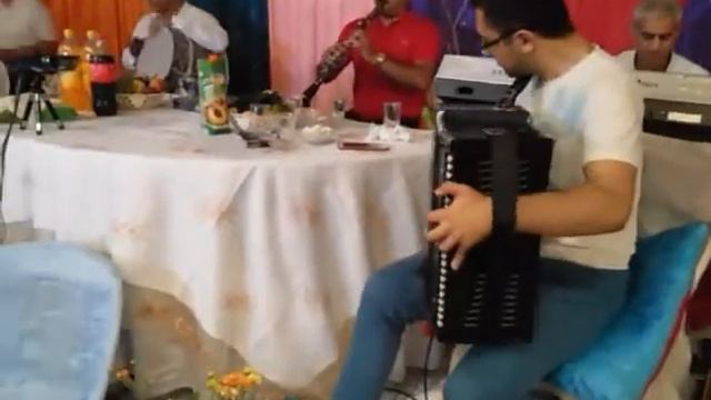 Farman klarnet Ramin qarmon Tural skripka Alik sintezator Arif naqara Arif udarnik (kompazisiya ) смотреть онлайн