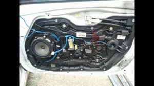 Замена ремкомплекта ограничителей дверей на Hyndai Elantra MD 5 2012 ??