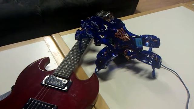 Robot Semut Bermain Gitar, Melo Merdu смотреть онлайн