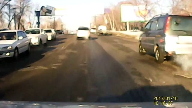 Образец записи регистратора carcam HD CAR DVR смотреть онлайн