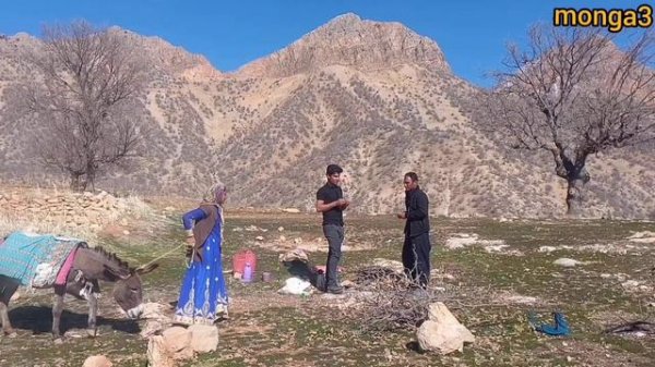Nomadic family: Nomadic life in the mountains of Iran