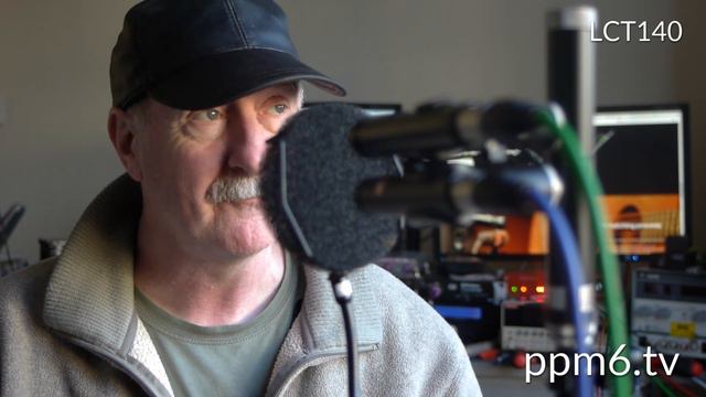 Lewitt and sE battle for Best Cheap Mic in the World. LCT140 v sE8 inc. noise and off axis tests. смотреть онлайн