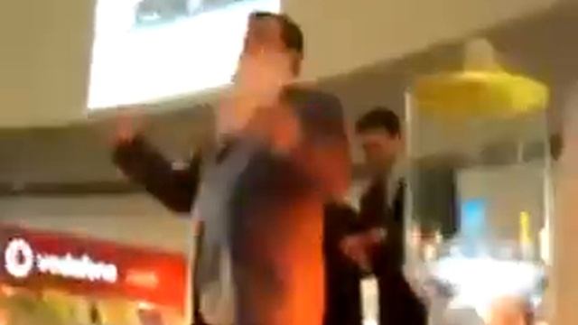 +Beyefendi araba kazandınız. -La siktir git amına смотреть онлайн