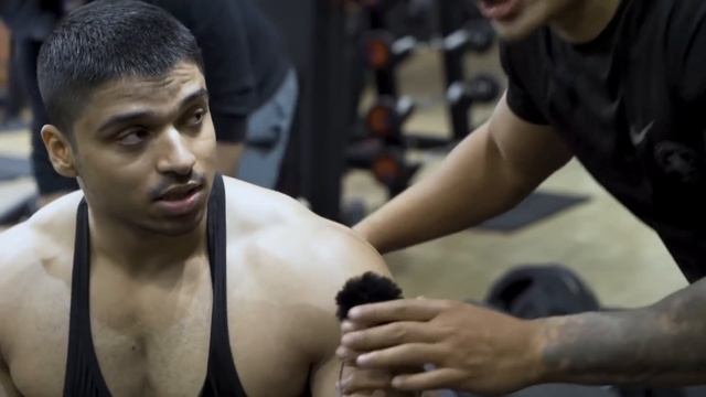 I Tried The Hardest Shoulder And Triceps Workout In The World ( Dorian Yates Training )