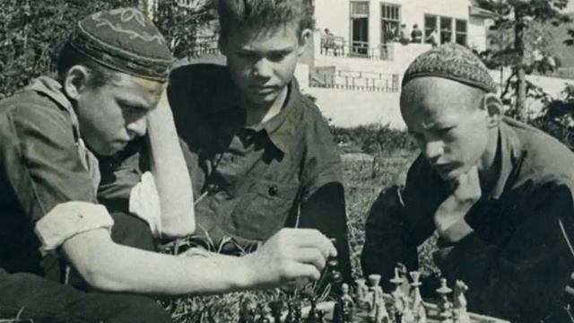 Ч.11 1930 - 1937 гг. Пионерская организация в Хибинах смотреть онлайн