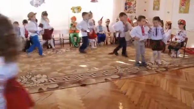 танець Гопачок смотреть онлайн