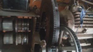 Простой редуктор для прокатного станка для профтрубы.mp4