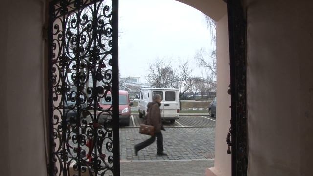 Ворота с замками любви смотреть онлайн