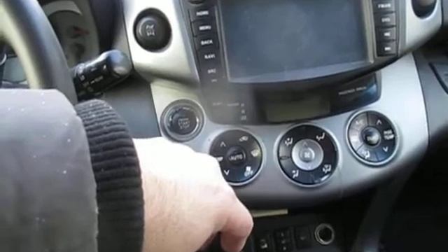 Треснуло стекло. Как избежать при прогреве авто. смотреть онлайн