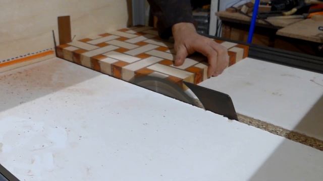 25 Levels of Cutting Boards | Episode 6 | 3D Blocks - Basketweave n°2 - Honeycomb смотреть онлайн