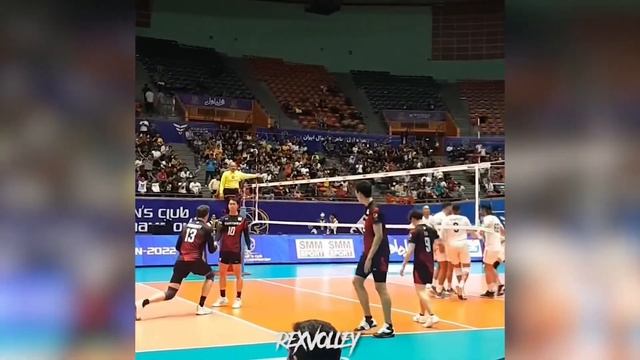 Masahiro Yanagida, Earvin Ngapeth & Dmitriy Muserskiy - Suntory Sunbirds vs Paykan AVC Clubs 2022 смотреть онлайн