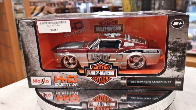 Maisto H-D Custom 1:24 - 1967 Ford Mustang GT Harley Davidson 1:24 смотреть онлайн