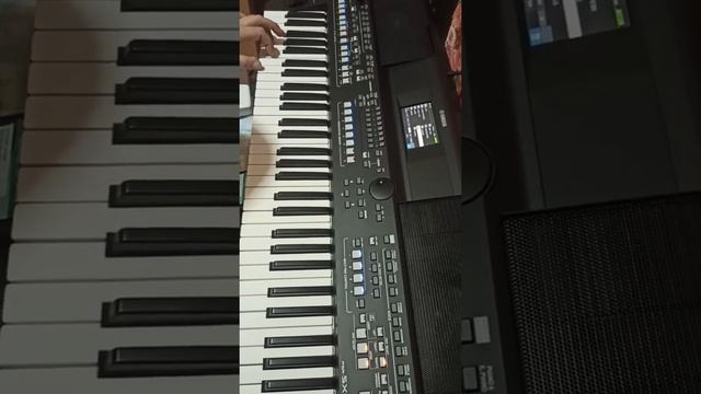yamaha psr sx 600 мелодия дождя смотреть онлайн