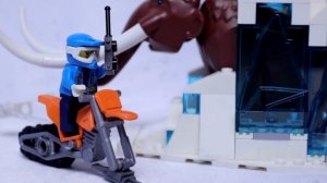 LEGO® City 60195 - Передвижная арктическая база