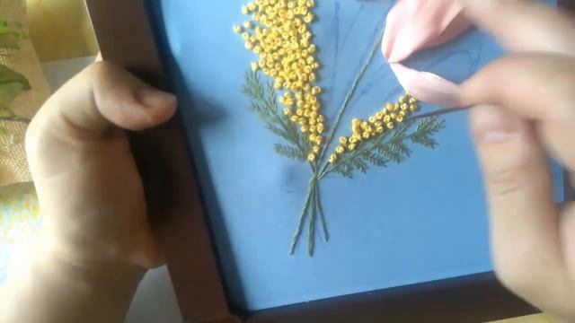 Вышивка лентами. Мимоза и тюльпаны. Часть 2. смотреть онлайн