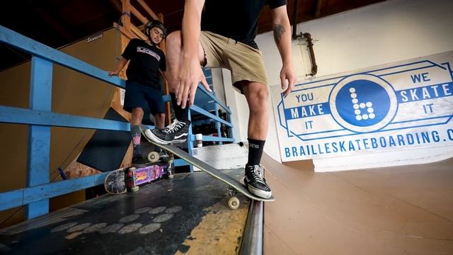 DROP-IN ONLY GAME OF SKATE! смотреть онлайн