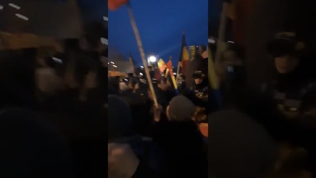 Cuvântare emoționantă din Parcul Izvor de la protestul din 20 Martie 2021 смотреть онлайн