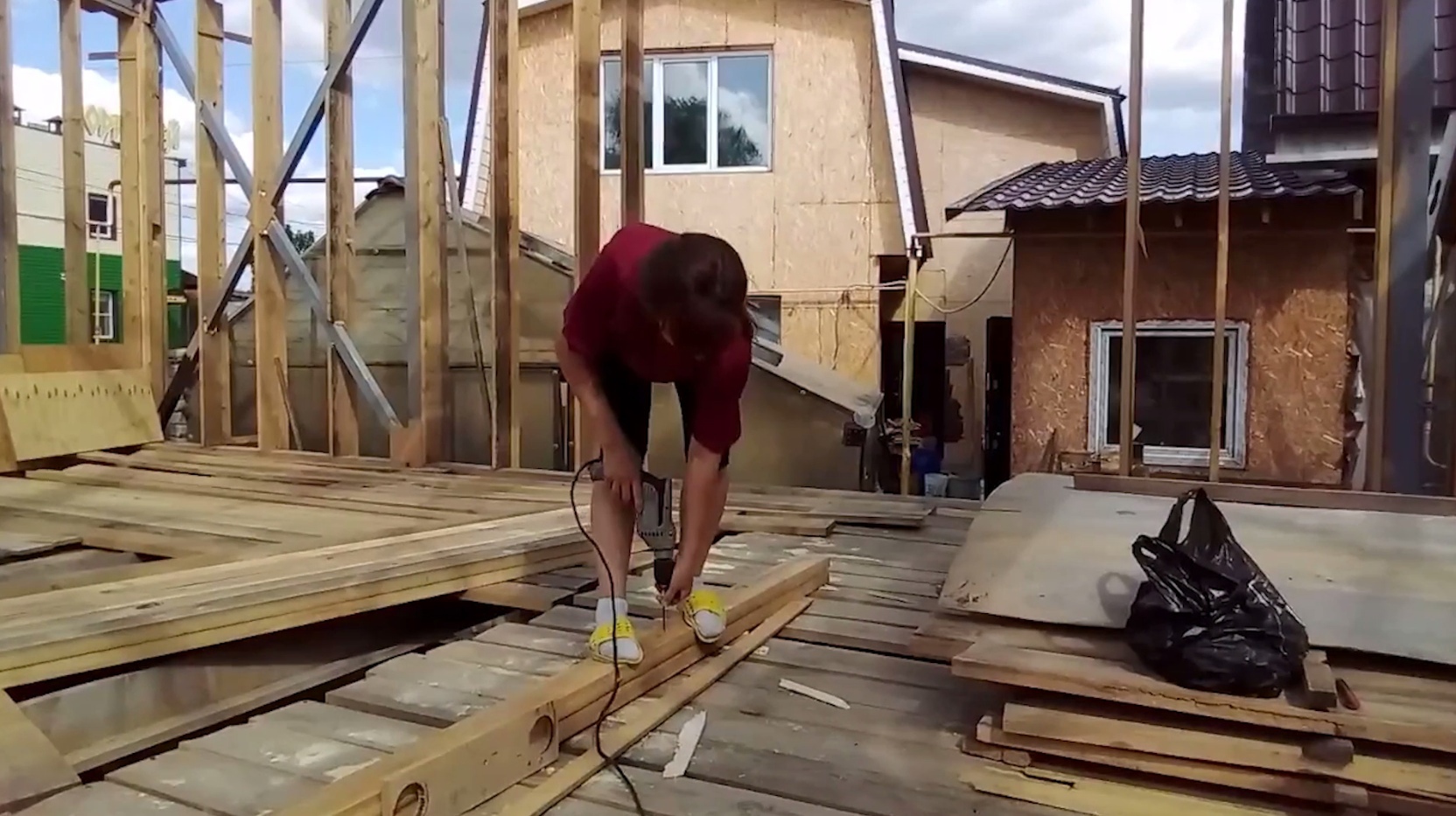 Ремонт — не женское дело? 80% девушек с вами поспорят! смотреть онлайн