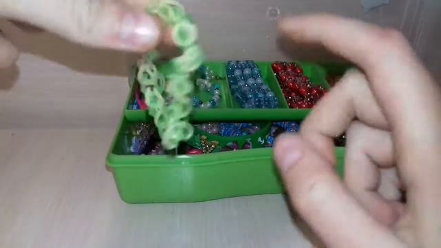 Что находится в моём кейсе для украшений? Обзор.