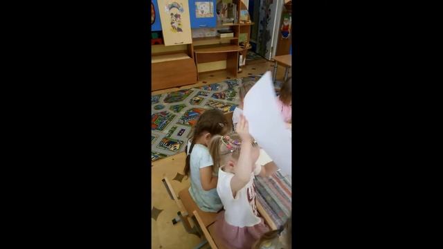 МКДОУ д/с №356, средняя группа "Колокольчик". "Цветочки из кексовых формочек". смотреть онлайн