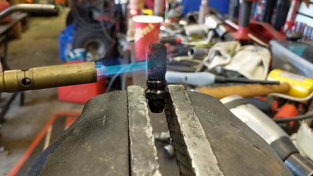 How to clean a plugged exhaust screen - spark arrestor on a Stihl Weedeater (if it's bogging) смотреть онлайн