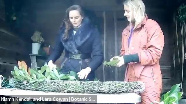 How to make a garland for your mantel piece смотреть онлайн