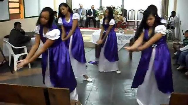 Coreografia A Tua Glória Faz - Fernanda Brum смотреть онлайн