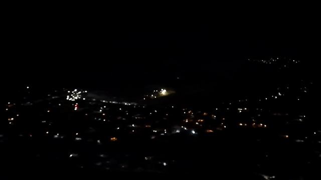 Кыргызстан встретил новый год шикарном салютом🎄🎄🎇🎇 смотреть онлайн