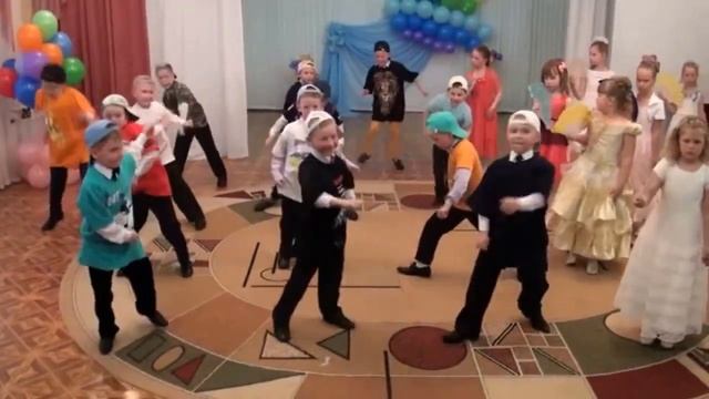 Рэп-менуэт смотреть онлайн