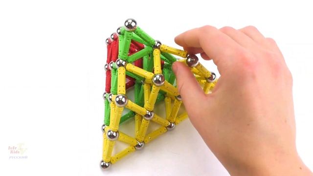 МАГНИТНАЯ ПИРАМИДА Играем с Магнитами | Магнитный конструктор Magnetics из шариков и палочек