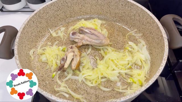 Toyuq souzu kənd çolpasıyla.İftar yeməkləri.Tavuk yahni tarifi.Куриный соуз,Азербайджанская кухня. смотреть онлайн