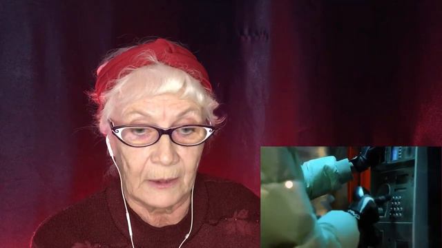 OBLADAET — DAVID BECKHAM | РЕАКЦИЯ БАБУШКИ ХЕЙТЕР смотреть онлайн