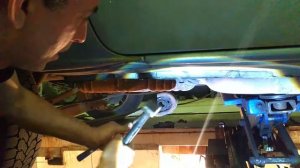 Замена сайлентблока рессоры. Chrysler Town&Country, Voyager, Dodge Caravan. Как это делается.