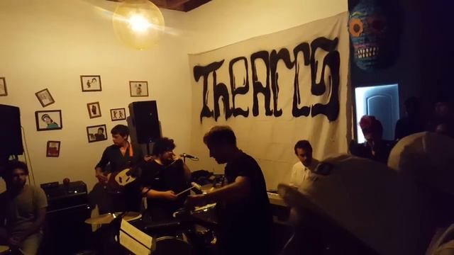 Dan Auerbach debuts The Arcs at Espacio 1839 in BH смотреть онлайн