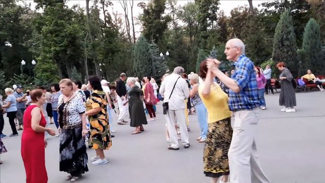 БЕЛЫЙ ТЕПЛОХОД смотреть онлайн