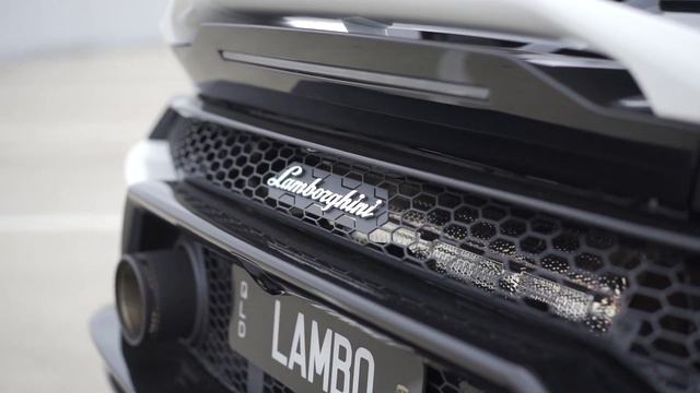 2020 Lamborghini Huracan EVO RWD LP610-2 Spyder Review