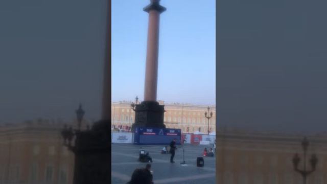 Прогулка по городу и классные музыканты(часть 1) смотреть онлайн