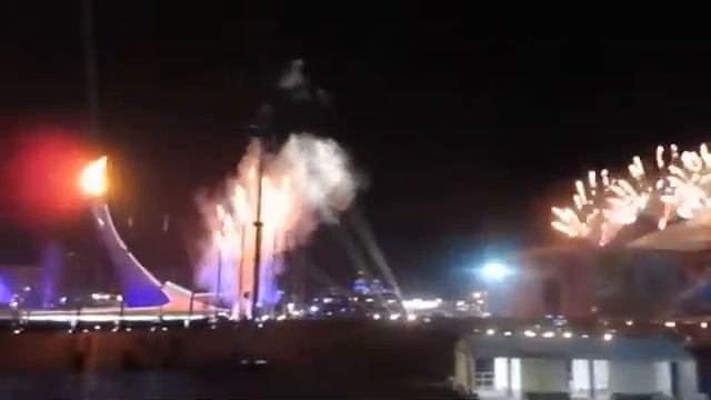 ОЛИМПИЙСКИЙ ОГОНЬ ЗАЖГЛИ В СОЧИ! Открытие Олимпиады!февраль 2014 смотреть онлайн