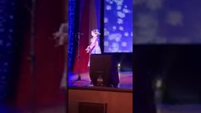 Мазанова Анжелика - танец Голубой Дунай - преподаватель Рокка Надежда Юрьевна смотреть онлайн