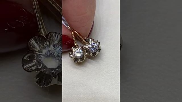 Золотые Серьги СССР Тюльпаны с Бриллиантами 0.56kt.Ватсап +79776173980 Яна смотреть онлайн