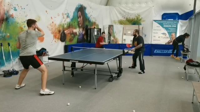 Тренировка по настольному теннису с мастером спорта России Али Ишановым