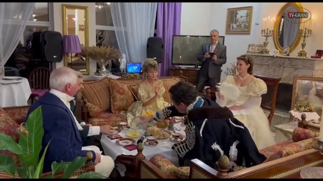 Театра реконструкции играет спектакль на встрече с меценатами и предпринимателями. смотреть онлайн
