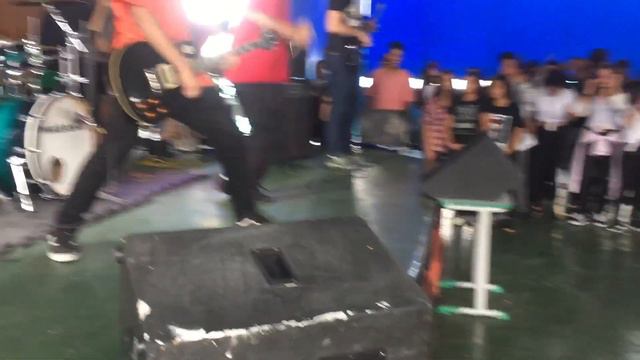 Mamonas Assassinas - Vira-vira (cover) Ao Vivo